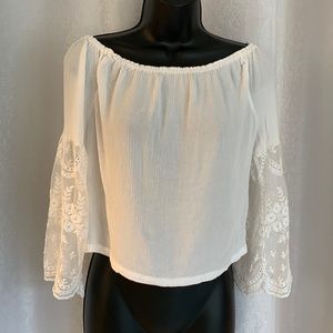 BOHO LACE Sleeve Cropped Peasant Top Sz: M